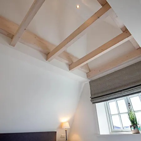 Lister Prázdninový dům *